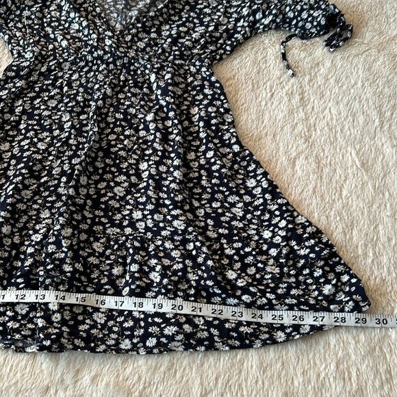 Daisy print sun dress size medium - Picture 12 of 16
